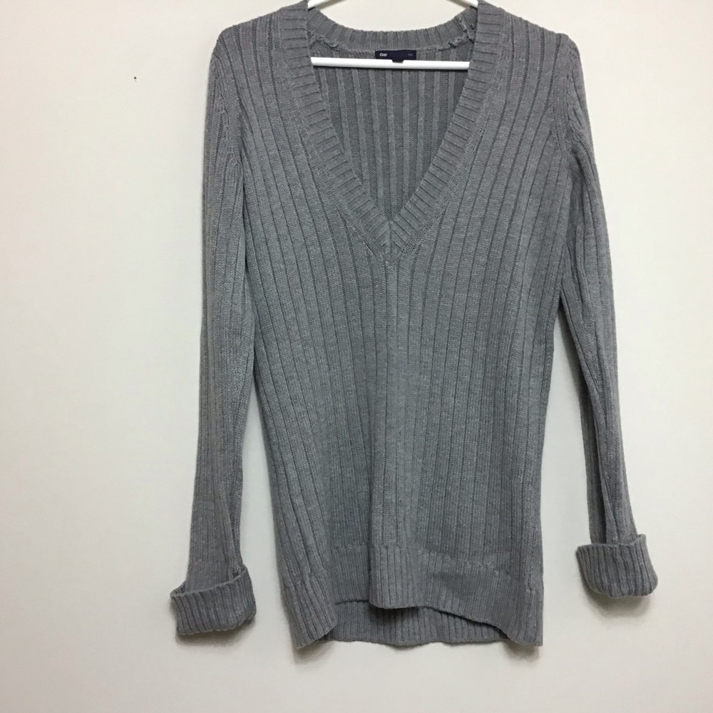 GAP Luxe Oversized V-Neck Sweater